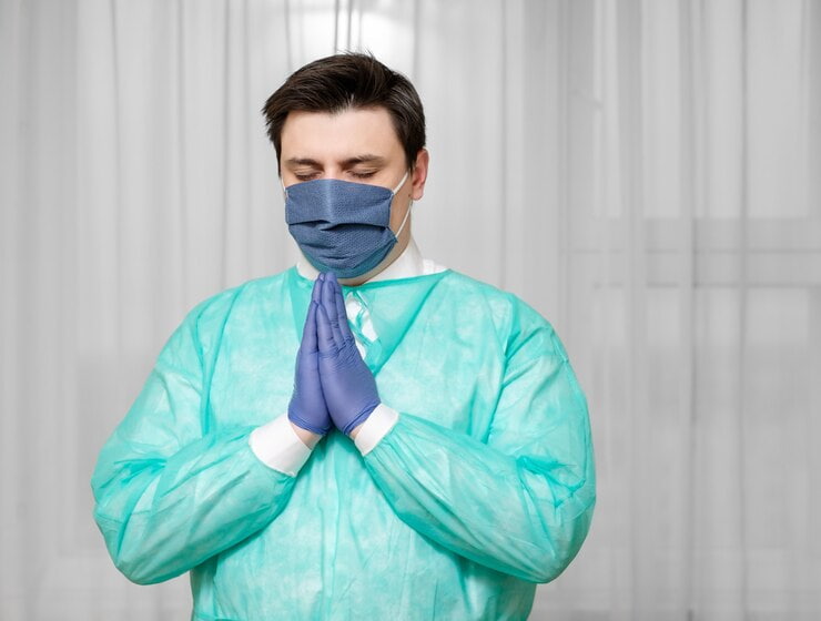 گان جراحی 35 گرمی با ضخامت استاندارد و کیفیت بی رقیب